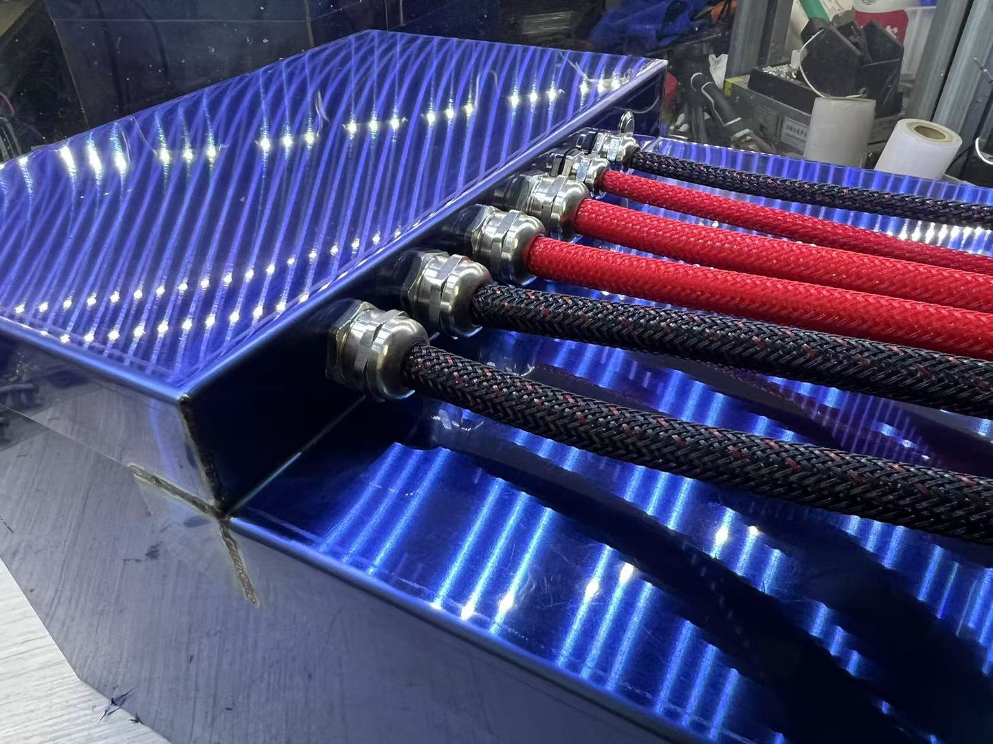 84v50ah BMS300a, 1800a peak